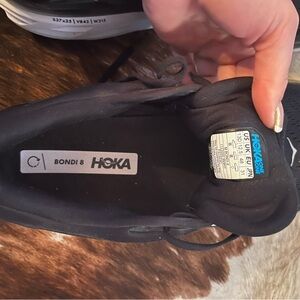 Men’s Hoka. My Dad bought the wrong size .